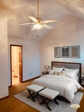 513 N Foxridge Dr in Raymore, MO - Building Photo - Building Photo