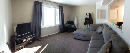 2748 Western Ave N, Unit Lower Unit in Roseville, MN - Building Photo - Building Photo