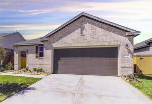 13307 Rowan Grn Dr in Humble, TX - Building Photo