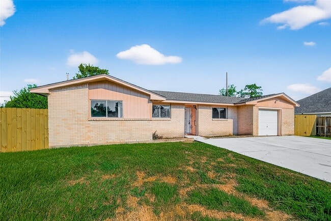 5126 Denoron Dr in Houston, TX - Building Photo - Building Photo
