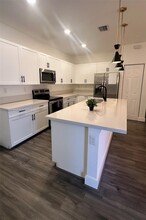 3423 W 110th St in Hialeah, FL - Building Photo - Building Photo
