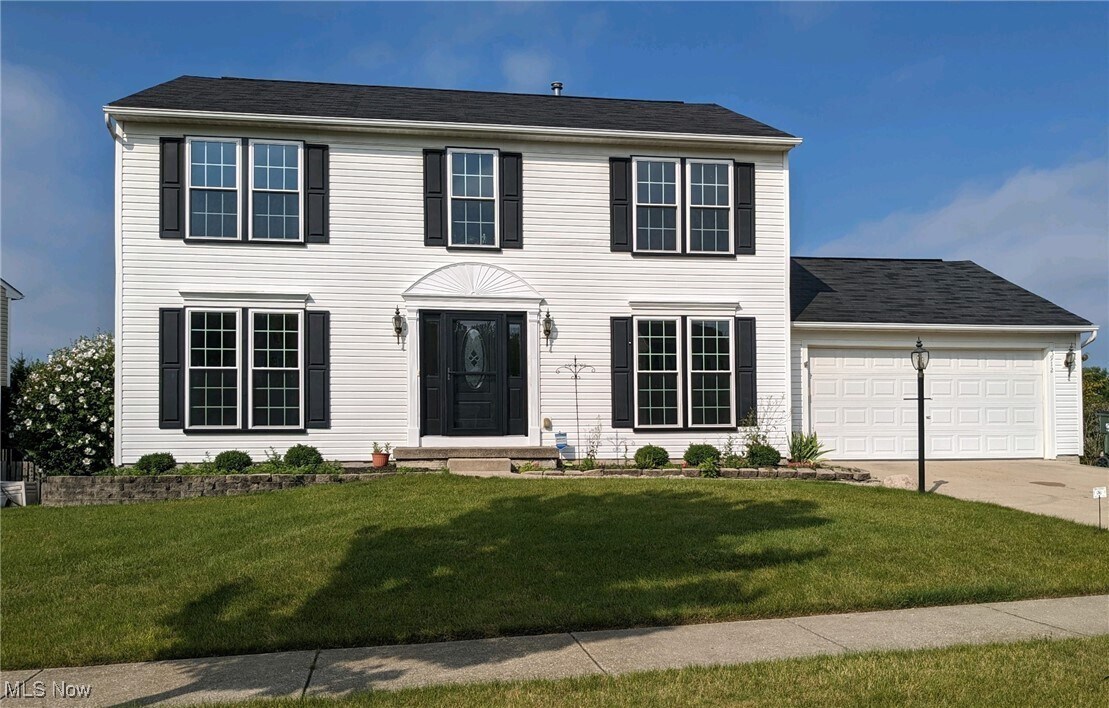 7912 Wildel Dr in Twinsburg, OH - Building Photo