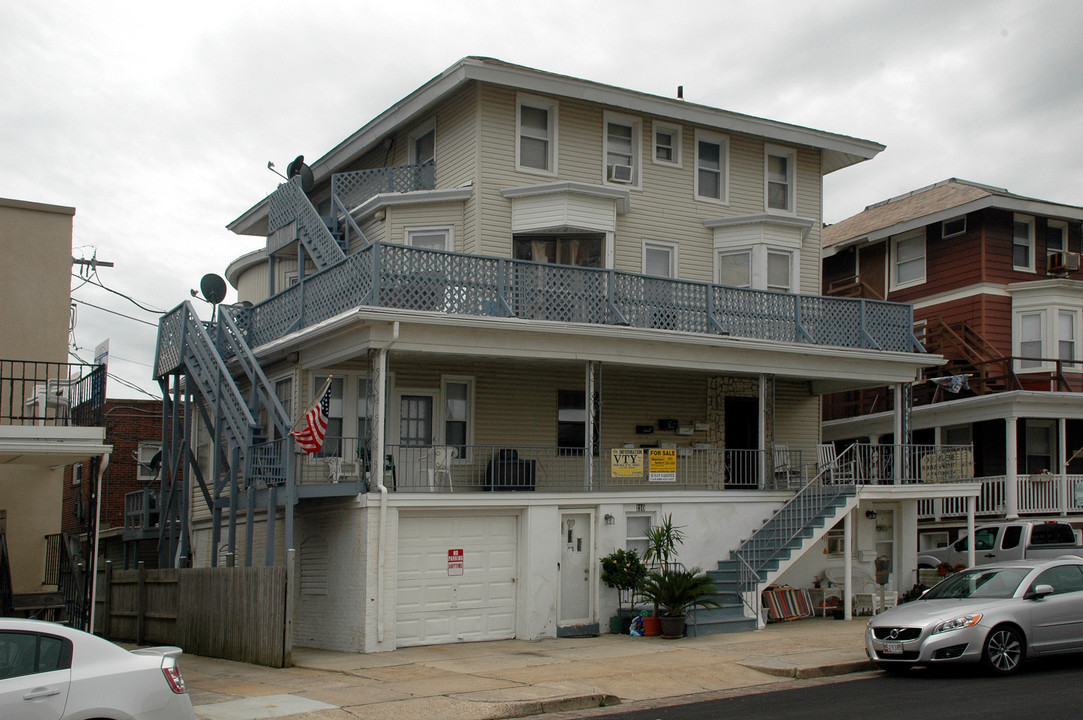 110 S Little Rock Ave in Ventnor City, NJ - Building Photo