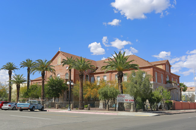 Academy Lofts in Tucson, AZ - Building Photo - Building Photo