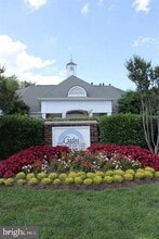12858 Fair Briar Ln in Fairfax, VA - Building Photo - Building Photo