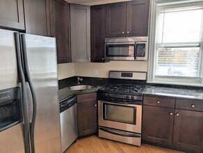 4016 N Central Park Ave, Unit 3E in Chicago, IL - Building Photo - Building Photo