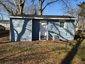 27 Domineck St in Newnan, GA - Building Photo - Building Photo