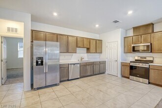 489 Anthurium Pl in Henderson, NV - Building Photo - Building Photo