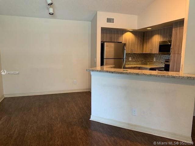 417 Vista Isles Dr-Unit -2321 in Plantation, FL - Building Photo - Building Photo