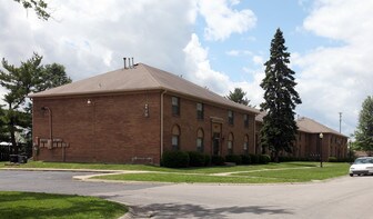 Ashton Park Apartments in Indianapolis, IN - Building Photo