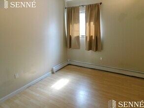 18 Ellery St, Unit 105 in Cambridge, MA - Building Photo - Building Photo