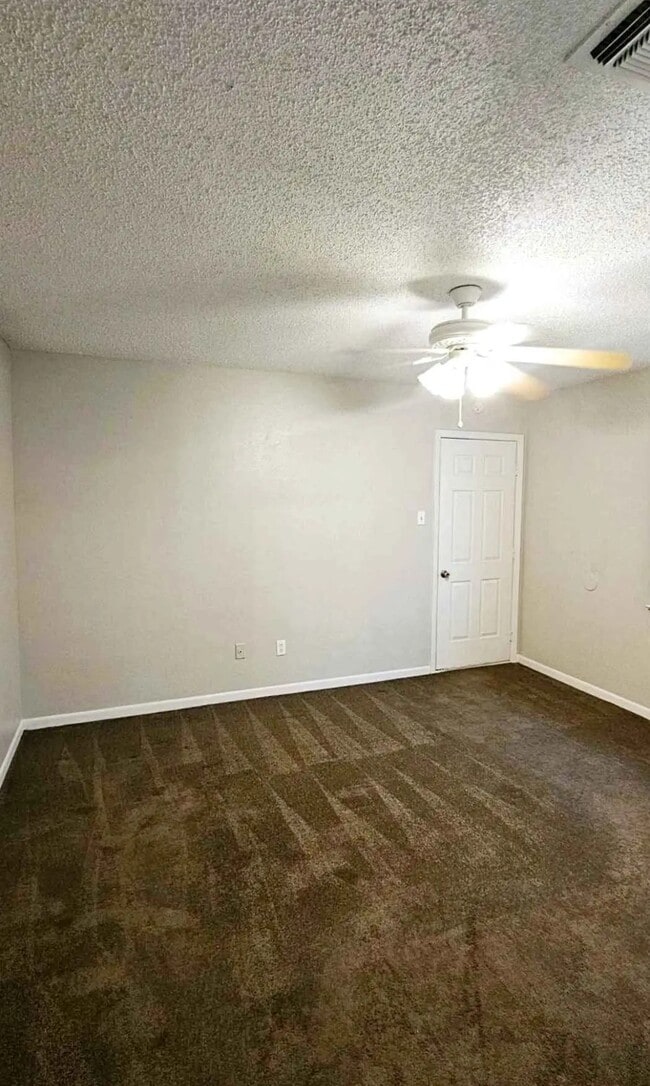 140 Gerald St in Mineola, TX - Building Photo - Building Photo