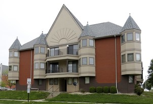 Cottage Grove South Apartments