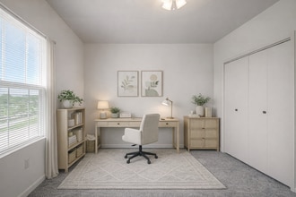 Englewood Vista in Gladstone, MO - Building Photo - Building Photo