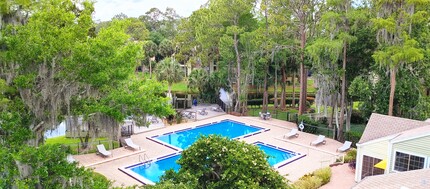 The Breakers Apartments in Daytona Beach, FL - Building Photo - Building Photo