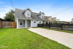 1312 Minnesota Ave in Lynn Haven, FL - Building Photo