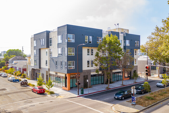 Grayson Street Apartments in Berkeley, CA - Foto de edificio - Primary Photo