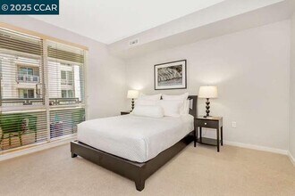 1655 N California Blvd in Walnut Creek, CA - Building Photo - Building Photo