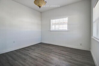 2403 Durham St-Unit -2 in Tampa, FL - Building Photo - Building Photo