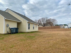 401 Daffodil Way in Rocky Mount, NC - Building Photo - Building Photo