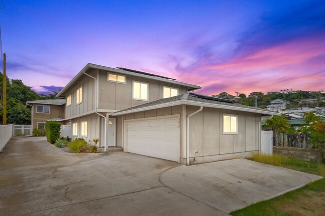 3820 Noeau St in Honolulu, HI - Building Photo - Building Photo