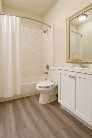 2831 Warren Ave in Dallas, TX - Building Photo - Building Photo