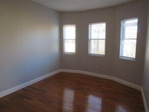 360 Somerville Ave, Unit 3 in Somerville, MA - Building Photo - Building Photo