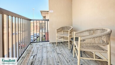 701 W 101st Pl S, Unit 0833 in Jenks, OK - Foto de edificio - Building Photo