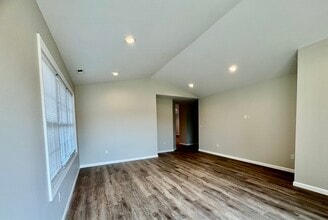 96 Duncan Ln in Radford, VA - Building Photo - Building Photo