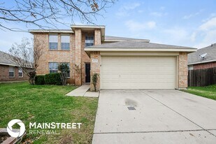 1020 Junegrass Ln in Crowley, TX - Building Photo
