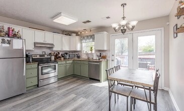 1104 Canyon Ct in Lexington, KY - Building Photo - Building Photo