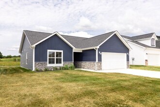 488 Ayden Ln in Clarksville, TN - Building Photo - Building Photo