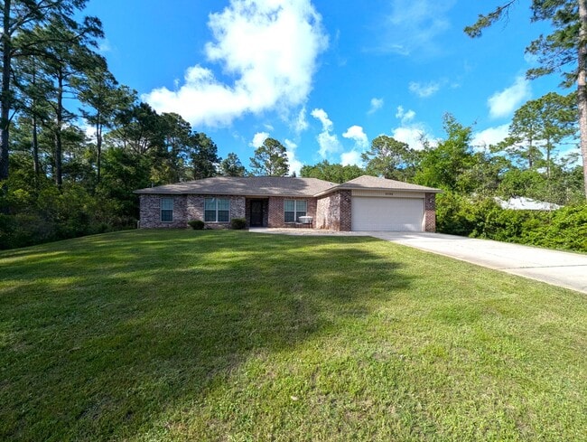 6598 Britt St in Navarre, FL - Building Photo - Building Photo