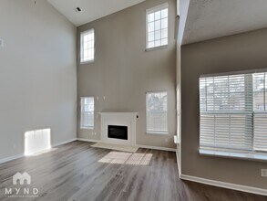 3302 Summer Brooke Ln in Union City, GA - Building Photo - Building Photo