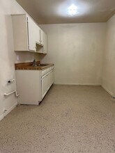 3413 SW Brendan Ave in Topeka, KS - Building Photo - Building Photo