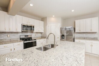 6785 Coral Berry Dr in Mount Dora, FL - Building Photo - Building Photo