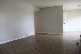 16955 Garcia Way W, Unit 4 in Rosemount, MN - Building Photo - Building Photo