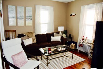 227 South Ave W, Unit 2 in Westfield, NJ - Building Photo - Building Photo