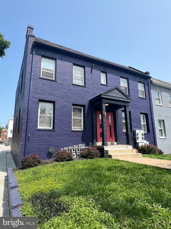 5619 1st Pl NW in Washington, DC - Building Photo - Building Photo
