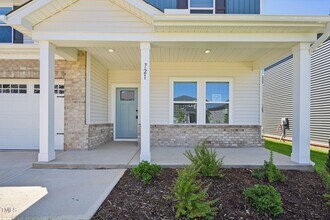 721 Deschutes Dr in Garner, NC - Building Photo - Building Photo