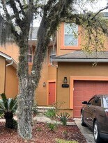 6849 Misty View Dr in Jacksonville, FL - Building Photo