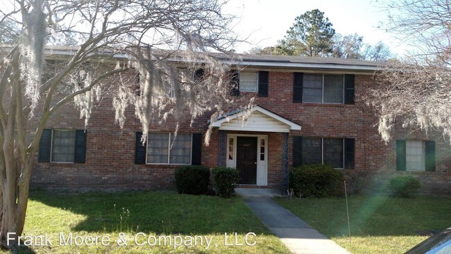 4407 Caroline Dr in Savannah, GA - Building Photo - Building Photo