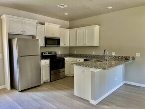 238 S Oak Ave in Shawnee, OK - Building Photo - Building Photo