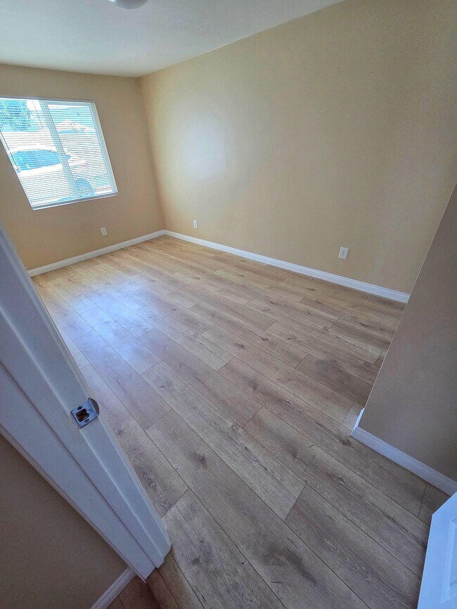 property at 3016 S West View St