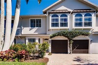 165 5th St S in Naples, FL - Building Photo - Building Photo