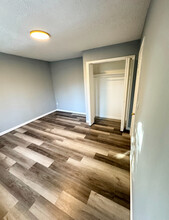 4927 State Route 55, Unit B12 in Swan Lake, NY - Building Photo - Building Photo