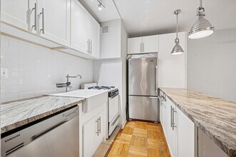 2601 Pennsylvania Ave, Unit 205 in Philadelphia, PA - Building Photo - Building Photo