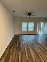 2517 Greenmarket Dr in Charlotte, NC - Foto de edificio - Building Photo