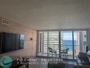 2200 NE 33rd Ave in Fort Lauderdale, FL - Building Photo - Building Photo