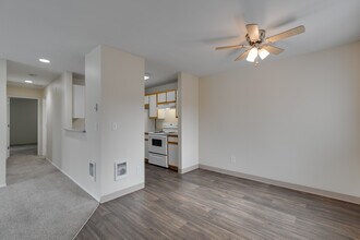 Westbury Apartments – Where Style, Comfort, and Convenience Meet in Beaverton, OR - Building Photo - Interior Photo